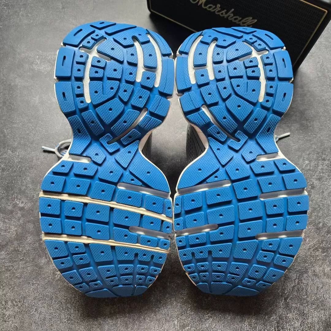 Balenciaga Balenciaga Distressed Blue Lowtop Sneakers XXXL Men Size US 10 / EU 43 - 7 Thumbnail