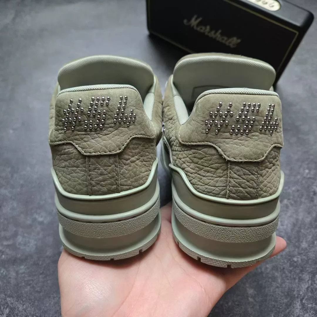 Louis Vuitton Louis Vuitton Training Green Lowtop Sneakers 25 Men Size US 10 / EU 43 - 6 Thumbnail