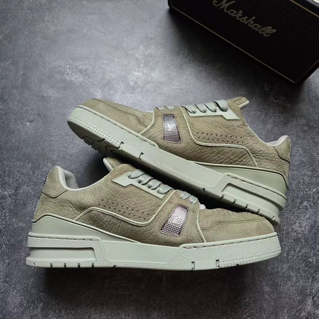 Louis Vuitton Louis Vuitton Training Green Lowtop Sneakers 25 Men Size US 10 / EU 43 - 2 Thumbnail