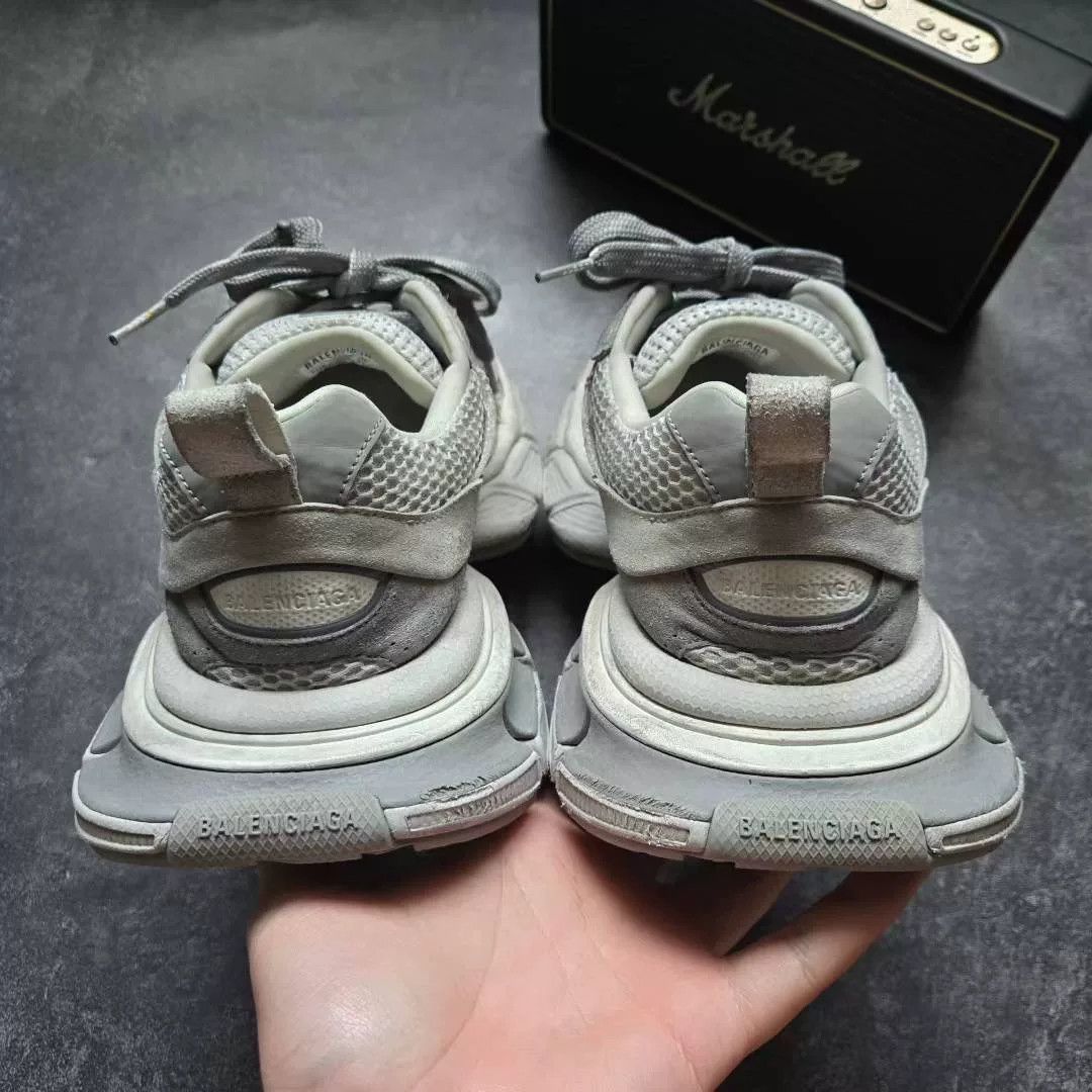 Balenciaga Balenciaga Gray Lowtop Sneakers XXXL Men Size US 10 / EU 43 - 6 Thumbnail