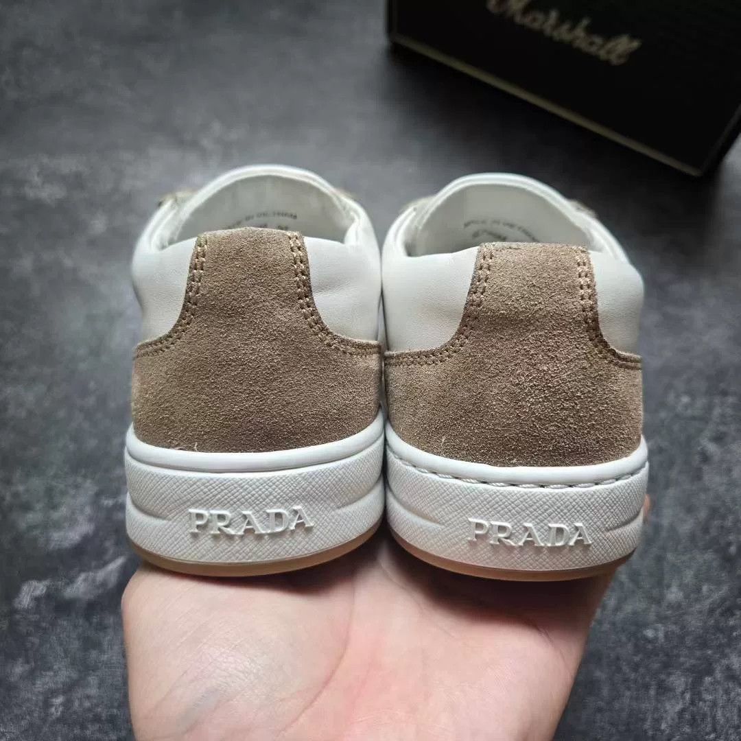 Prada Prada White Lowtop Sneakers 37 Women Size US 6.5 / IT 36.5 - 6 Thumbnail