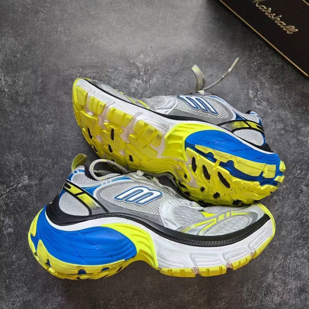 Balenciaga Balenciaga Multi Lowtop Sneakers XL Men Size US 10 / EU 43 - 2 Thumbnail