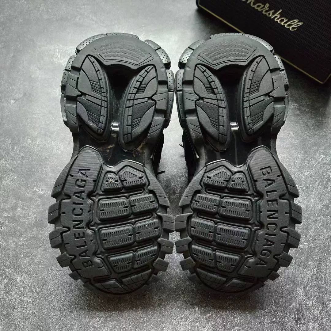 Balenciaga Balenciaga Black Lowtop Sneakers 39 Men Size US 6.5 / EU 39-40 - 7 Thumbnail