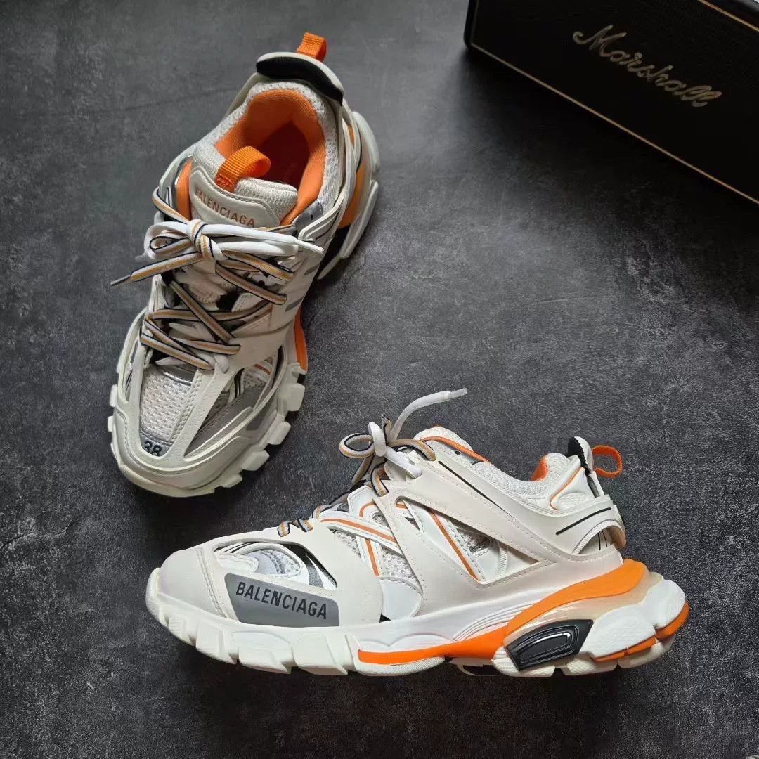 Balenciaga Balenciaga White Lowtop Sneakers 38 Women Size US 7.5 / IT 37.5 - 4 Thumbnail
