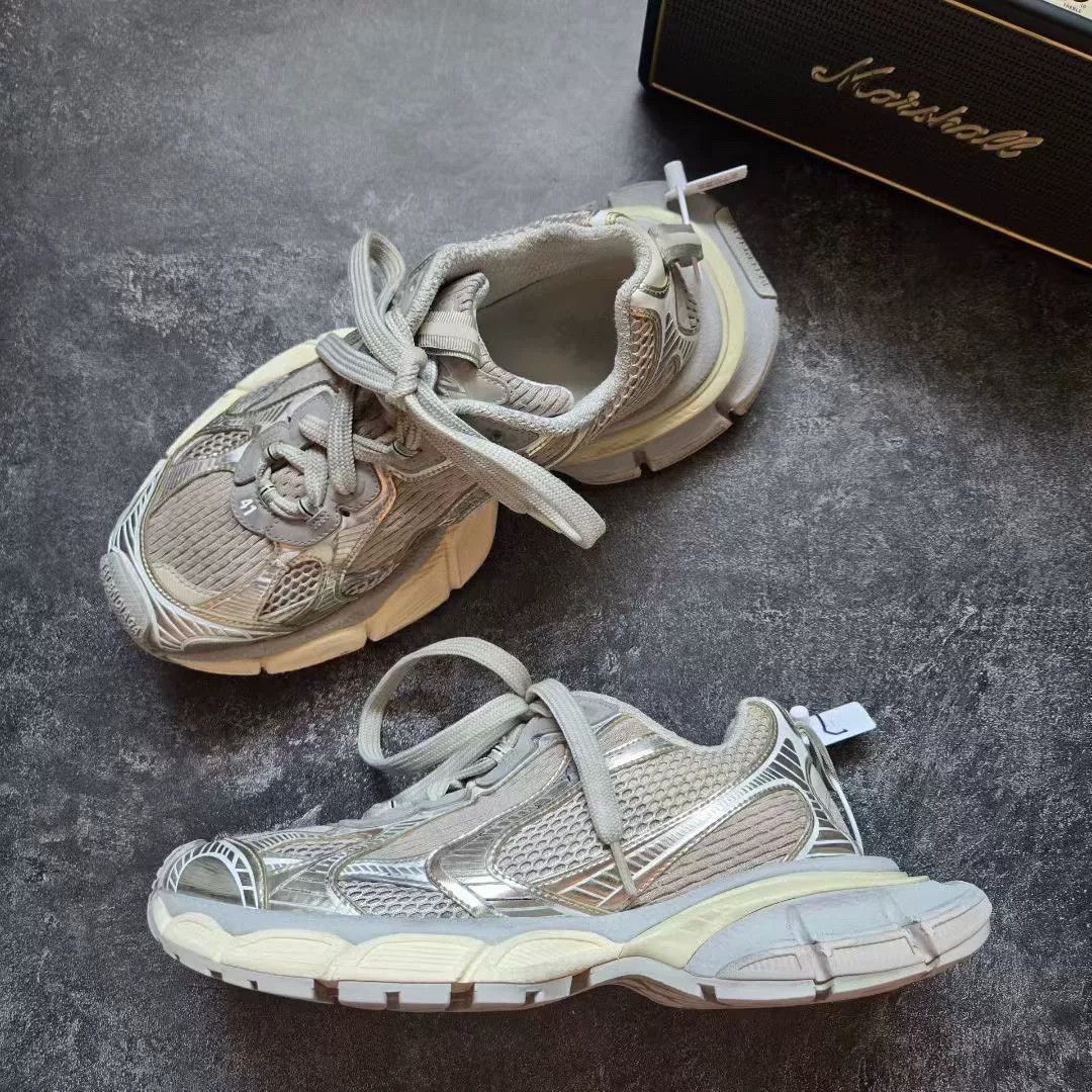 Balenciaga Balenciaga Beige Lowtop Sneakers XXXL Men Size US 10 / EU 43 - 4 Thumbnail