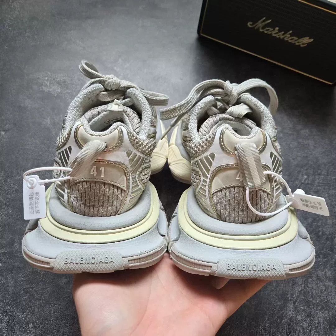 Balenciaga Balenciaga Beige Lowtop Sneakers XXXL Men Size US 10 / EU 43 - 6 Thumbnail