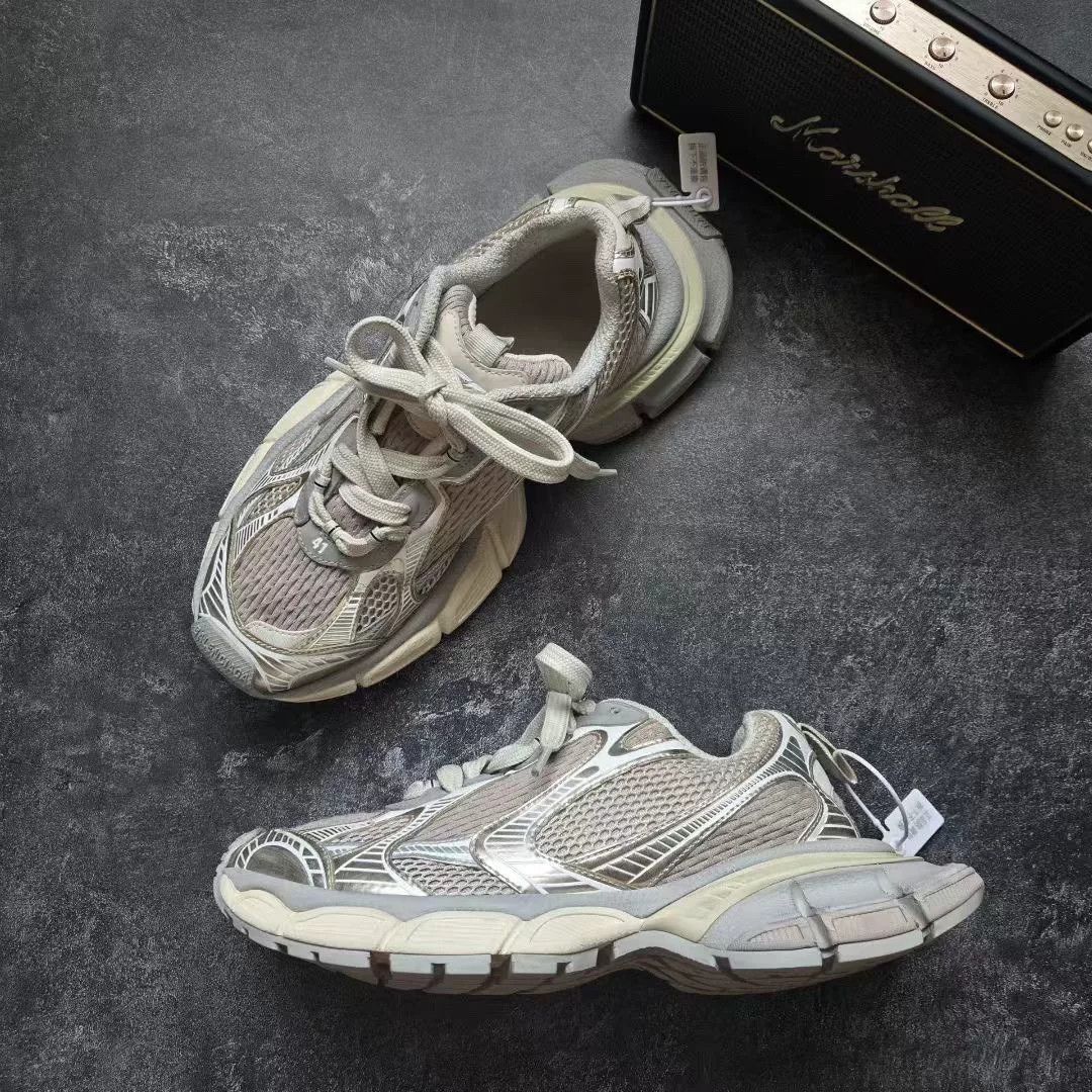 Balenciaga Balenciaga Beige Lowtop Sneakers XXXL Men Size US 10 / EU 43 - 4 Thumbnail