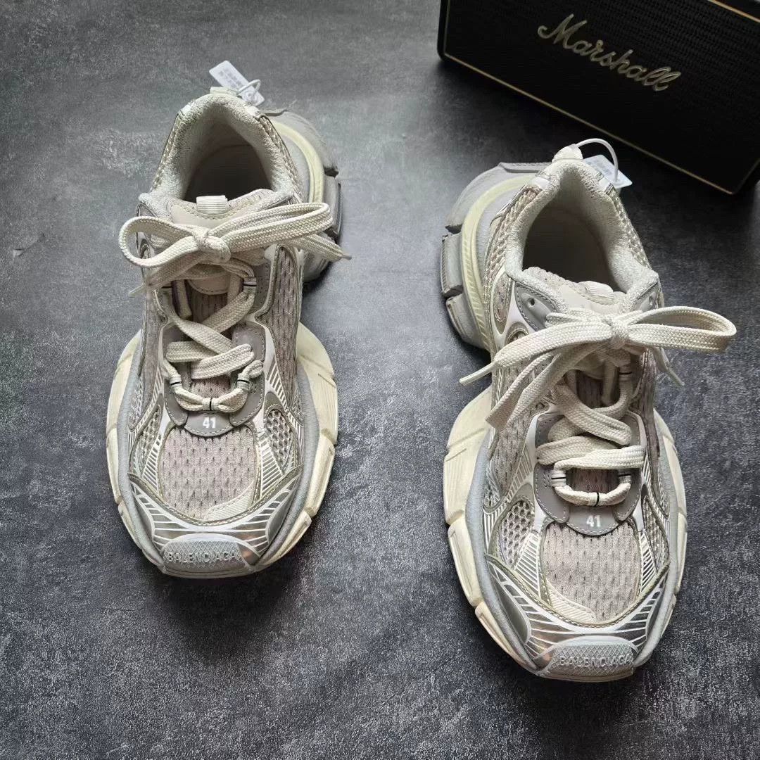 Balenciaga Balenciaga Beige Lowtop Sneakers XXXL Men Size US 10 / EU 43 - 3 Thumbnail