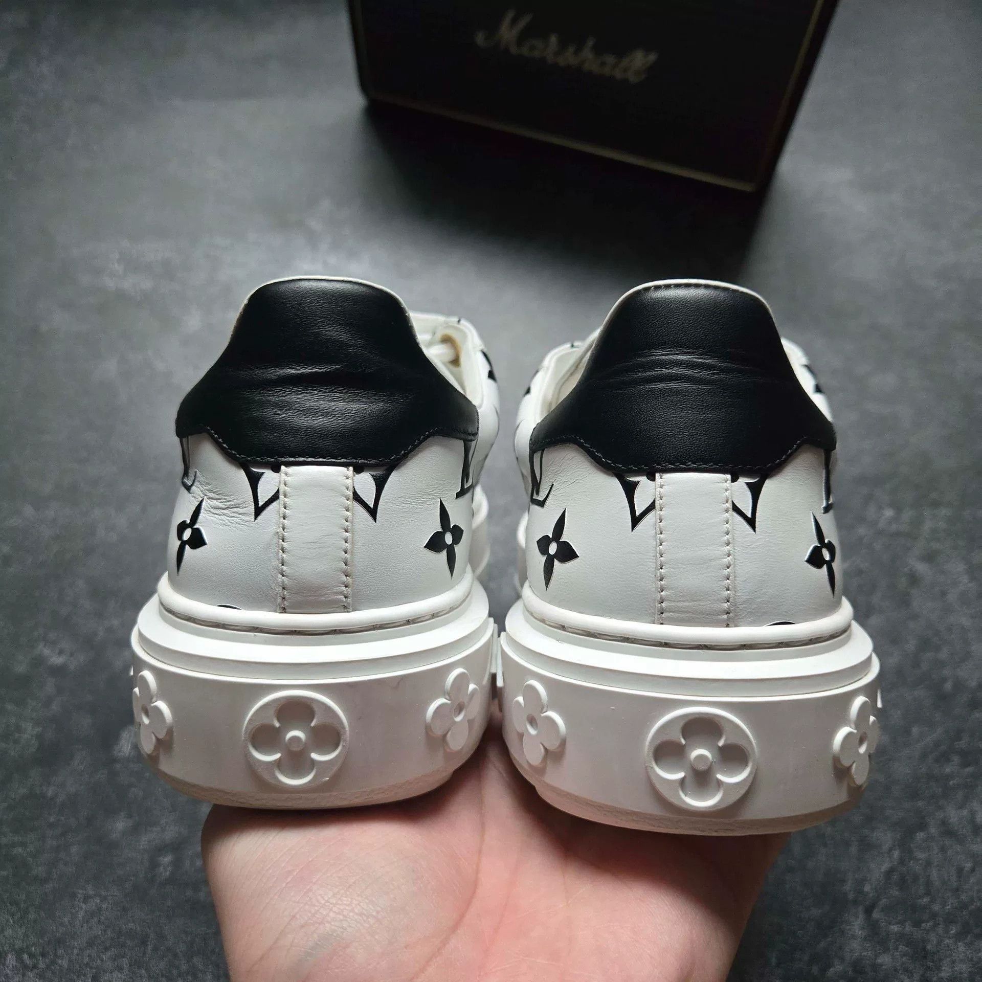 Louis Vuitton Louis Vuitton Black Lowtop Sneakers 39 Men Size US 6.5 / EU 39-40 - 3 Thumbnail