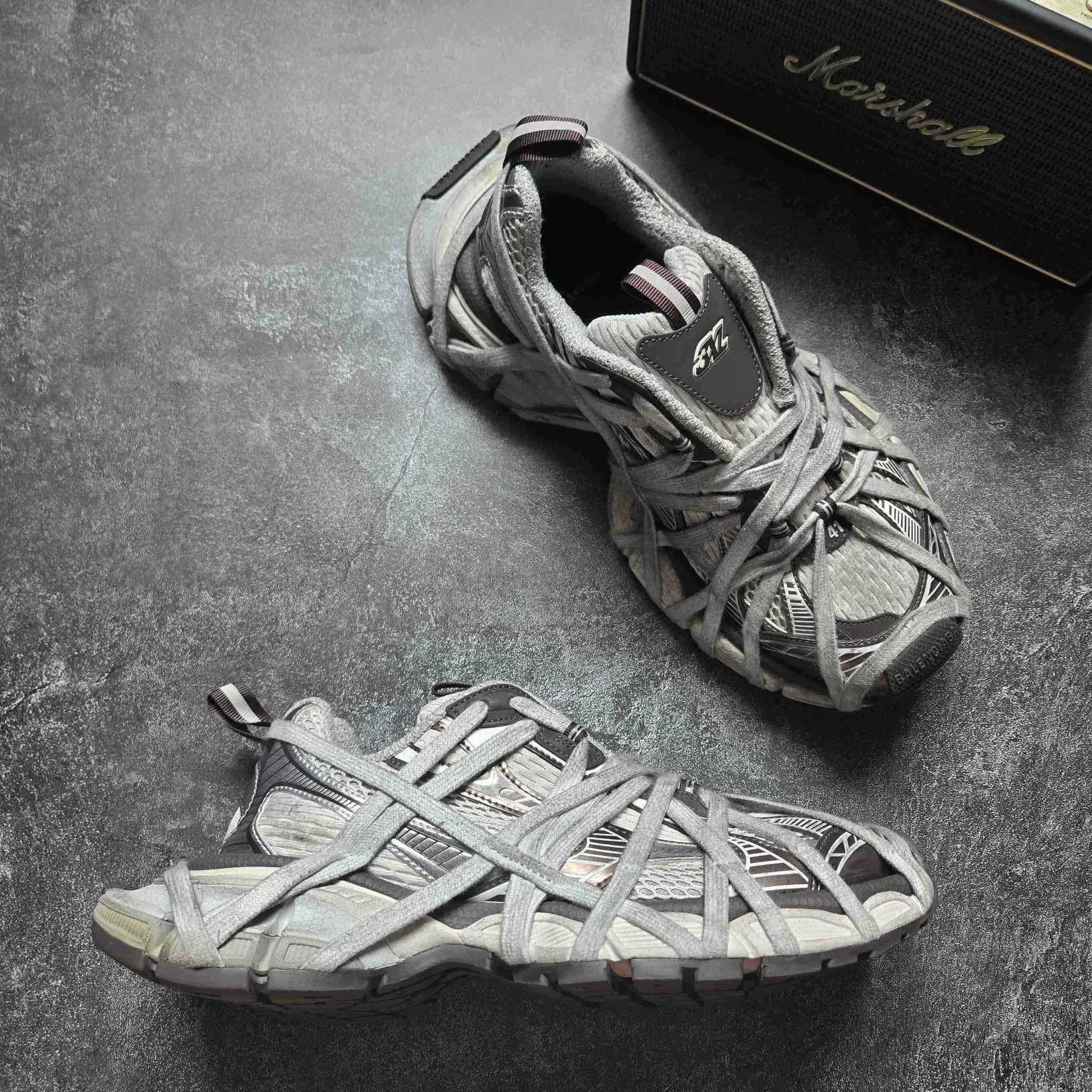 Balenciaga Balenciaga Gray Lowtop Sneakers XXXL Men Size US 10 / EU 43 - 5 Thumbnail