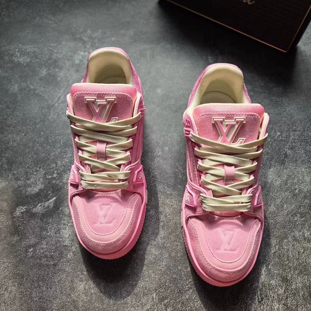 Louis Vuitton Louis Vuitton Training Pink Lowtop Sneakers 25 Women Size US 8 / IT 38 - 3 Thumbnail