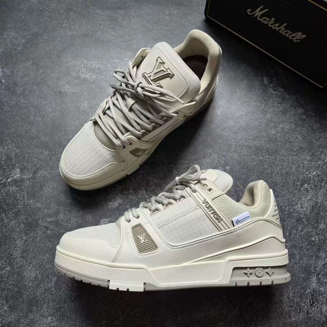 Louis Vuitton Louis Vuitton Training White Lowtop Sneakers 41 Men Size US 8.5 / EU 41-42 - 4 Thumbnail