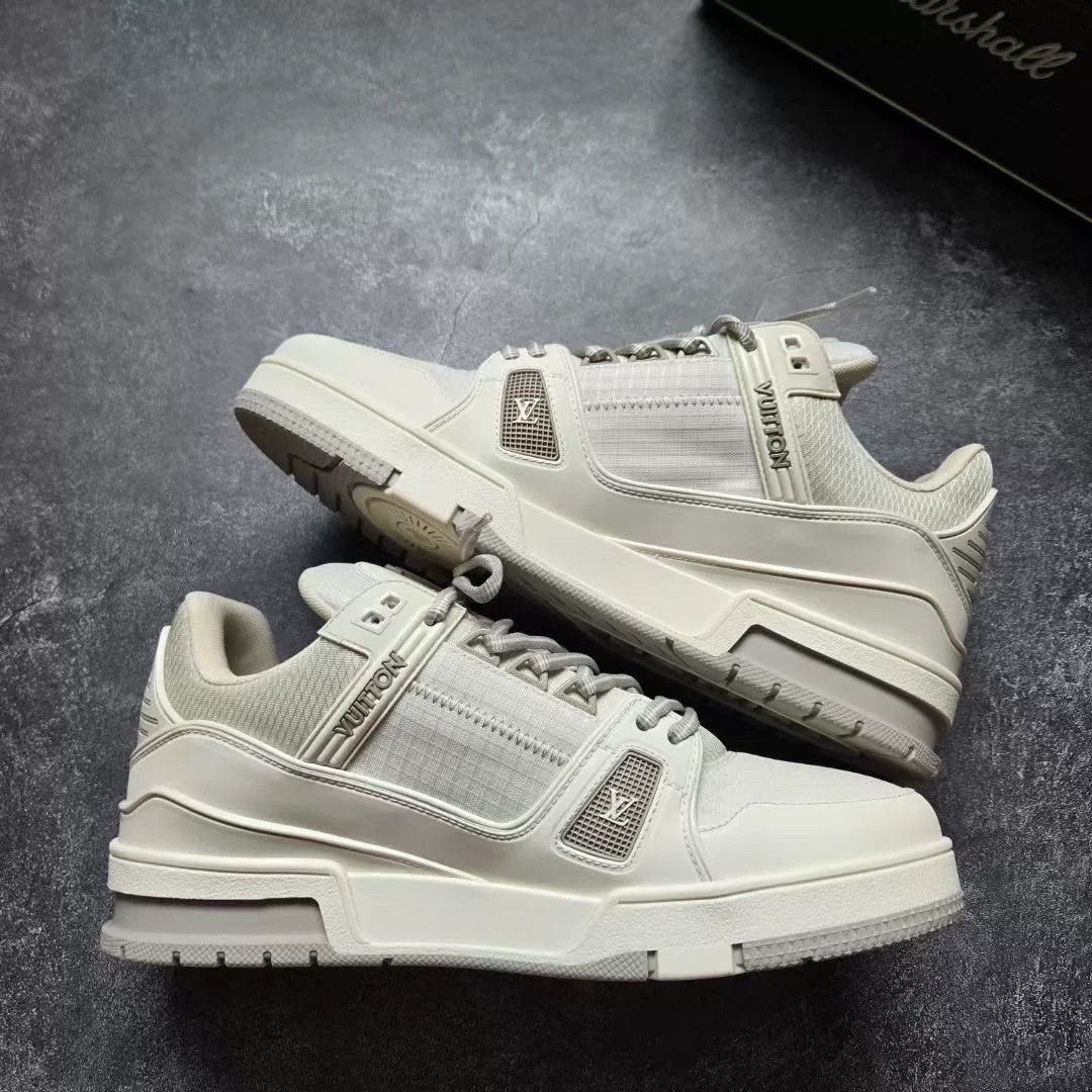 Louis Vuitton Louis Vuitton Training White Lowtop Sneakers 41 Men Size US 8.5 / EU 41-42 - 2 Thumbnail