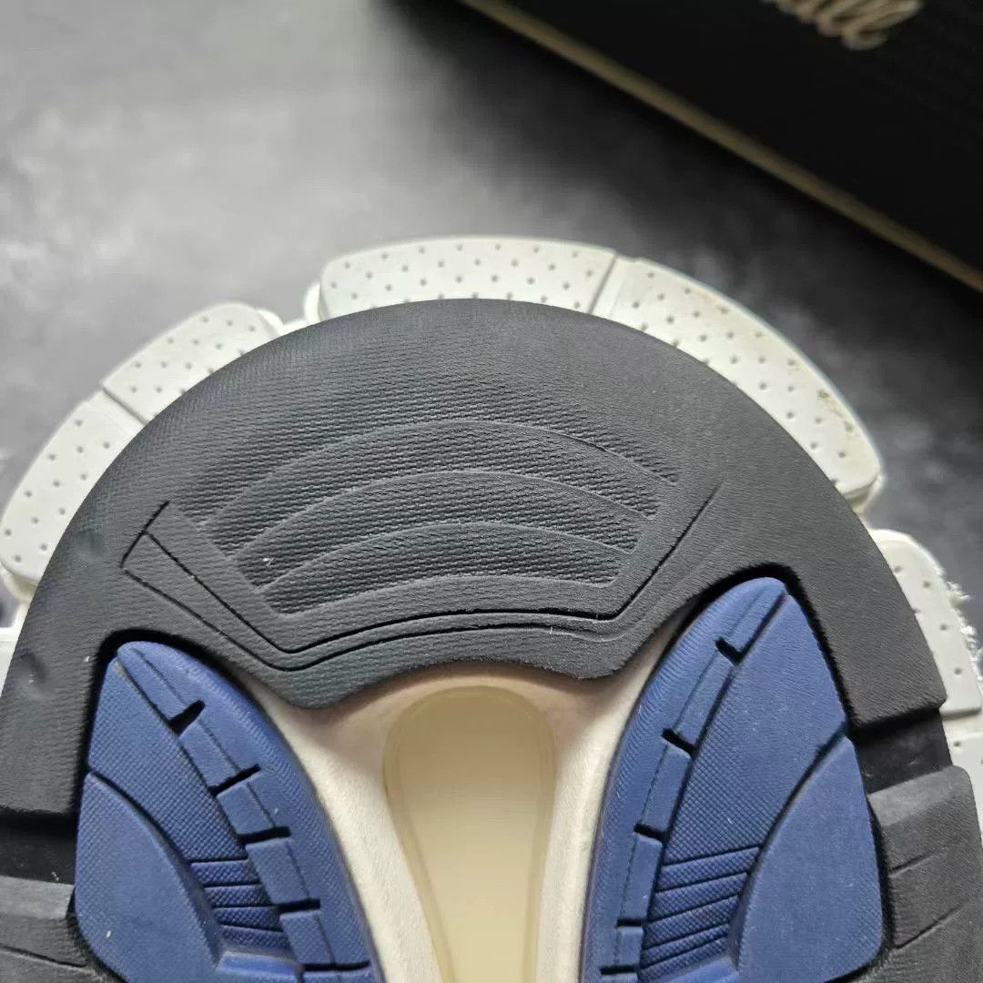 Balenciaga Balenciaga Blue Lowtop Sneakers 43 Men Size US 10 / EU 43 - 8 Thumbnail
