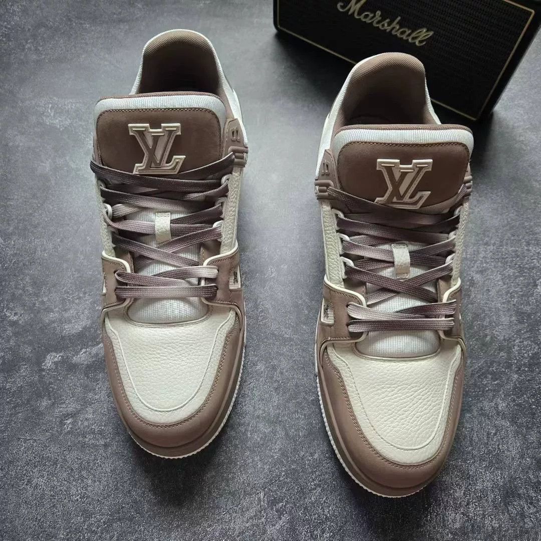 Louis Vuitton Louis Vuitton Training Gray Lowtop Sneakers 11 Men Size US 11 / EU 44 - 3 Thumbnail