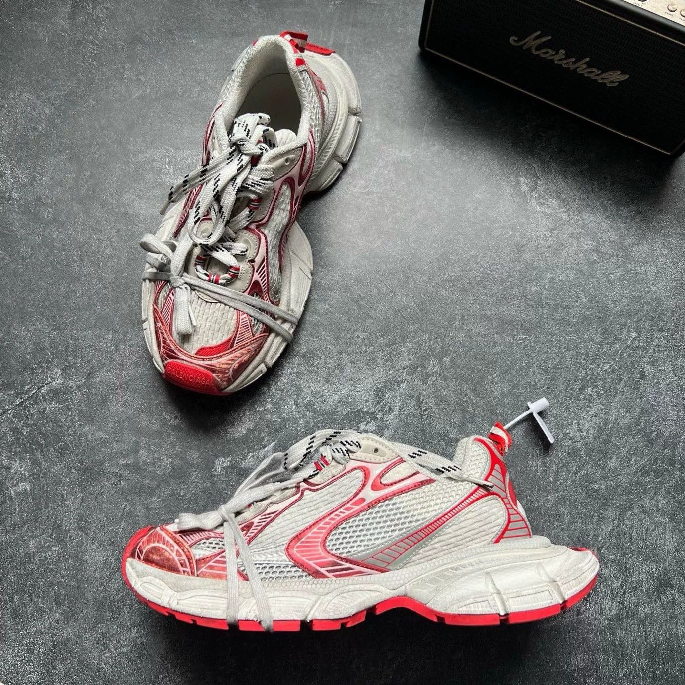 Balenciaga Balenciaga Red Lowtop Sneakers XXXL Men Size US 10 / EU 43 - 4 Thumbnail