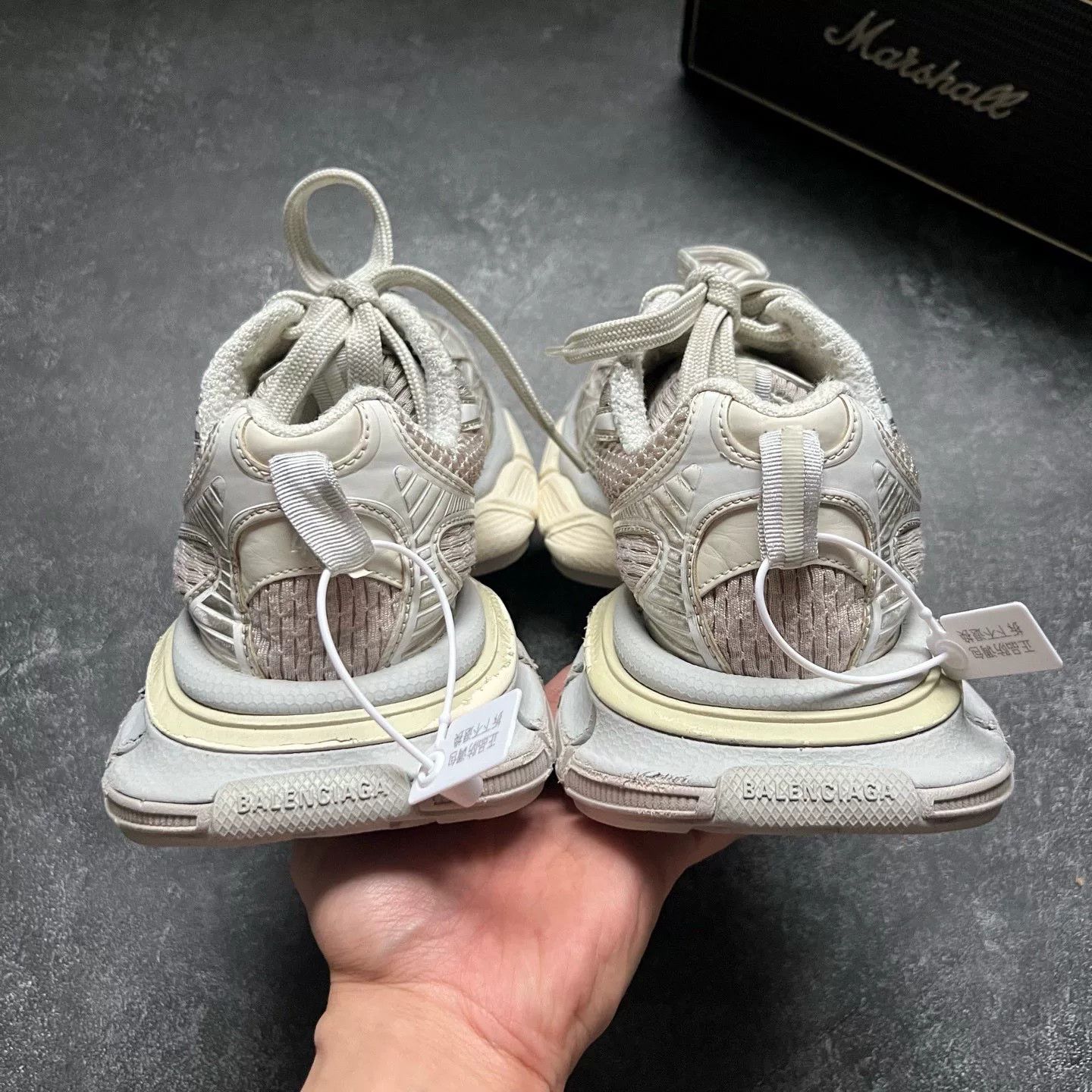 Balenciaga Balenciaga Beige Lowtop Sneakers XXXL Men Size US 10 / EU 43 - 6 Thumbnail