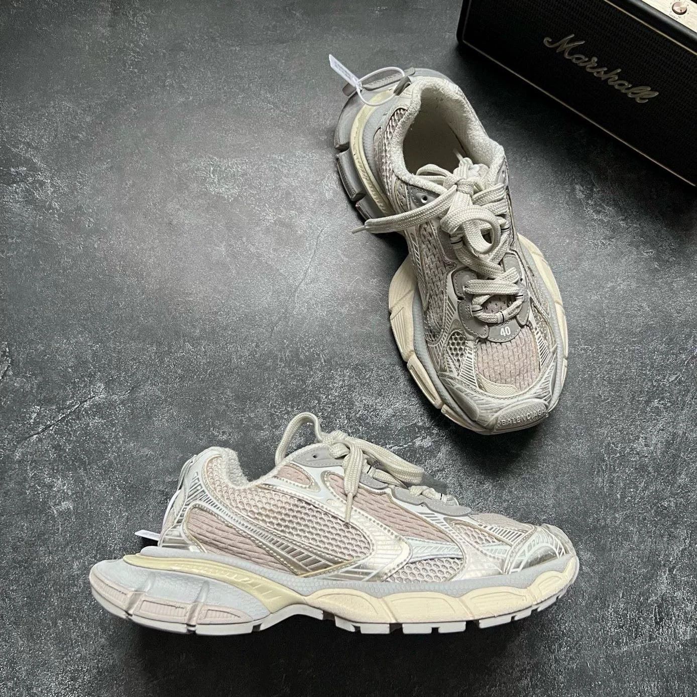 Balenciaga Balenciaga Beige Lowtop Sneakers XXXL Men Size US 10 / EU 43 - 5 Thumbnail