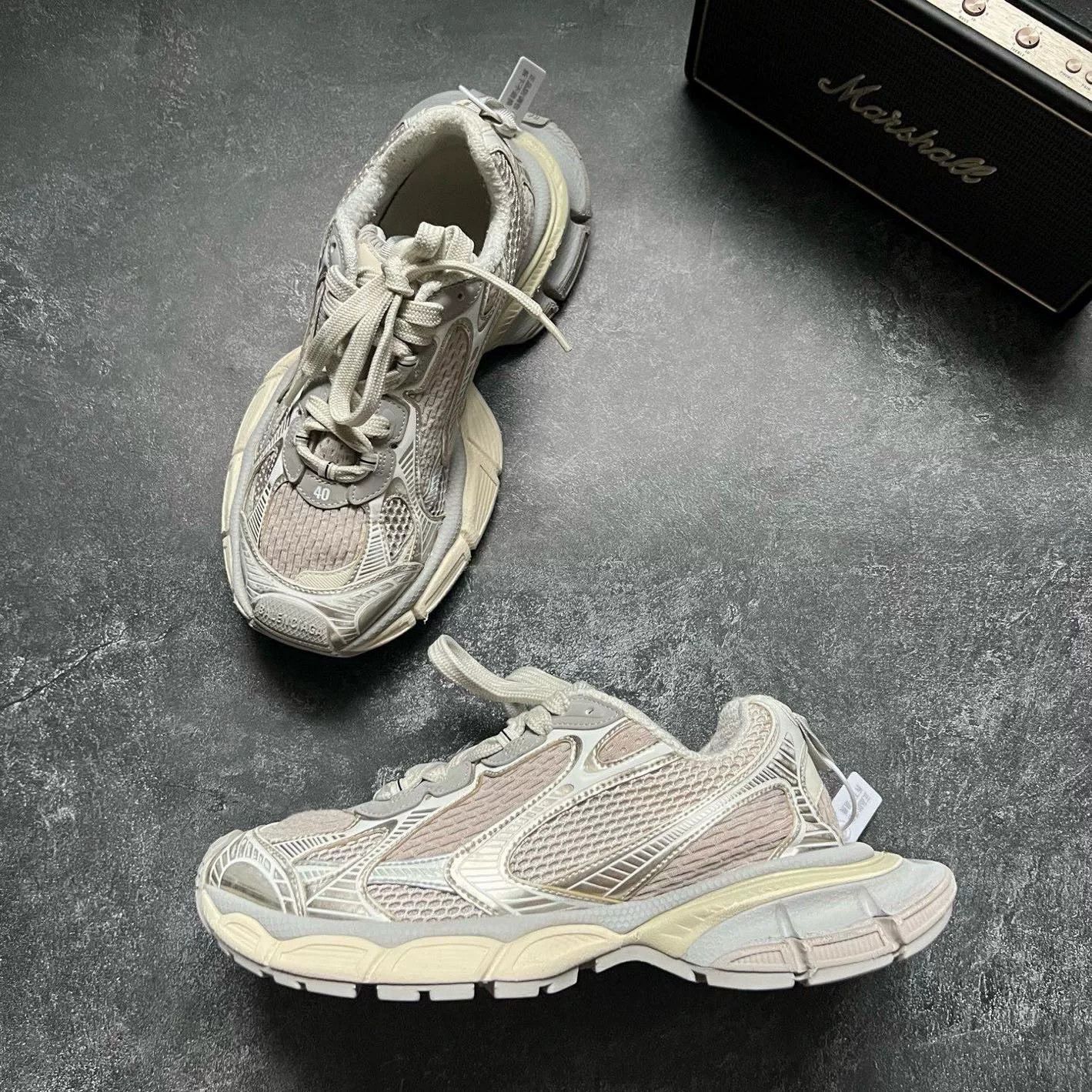 Balenciaga Balenciaga Beige Lowtop Sneakers XXXL Men Size US 10 / EU 43 - 4 Thumbnail