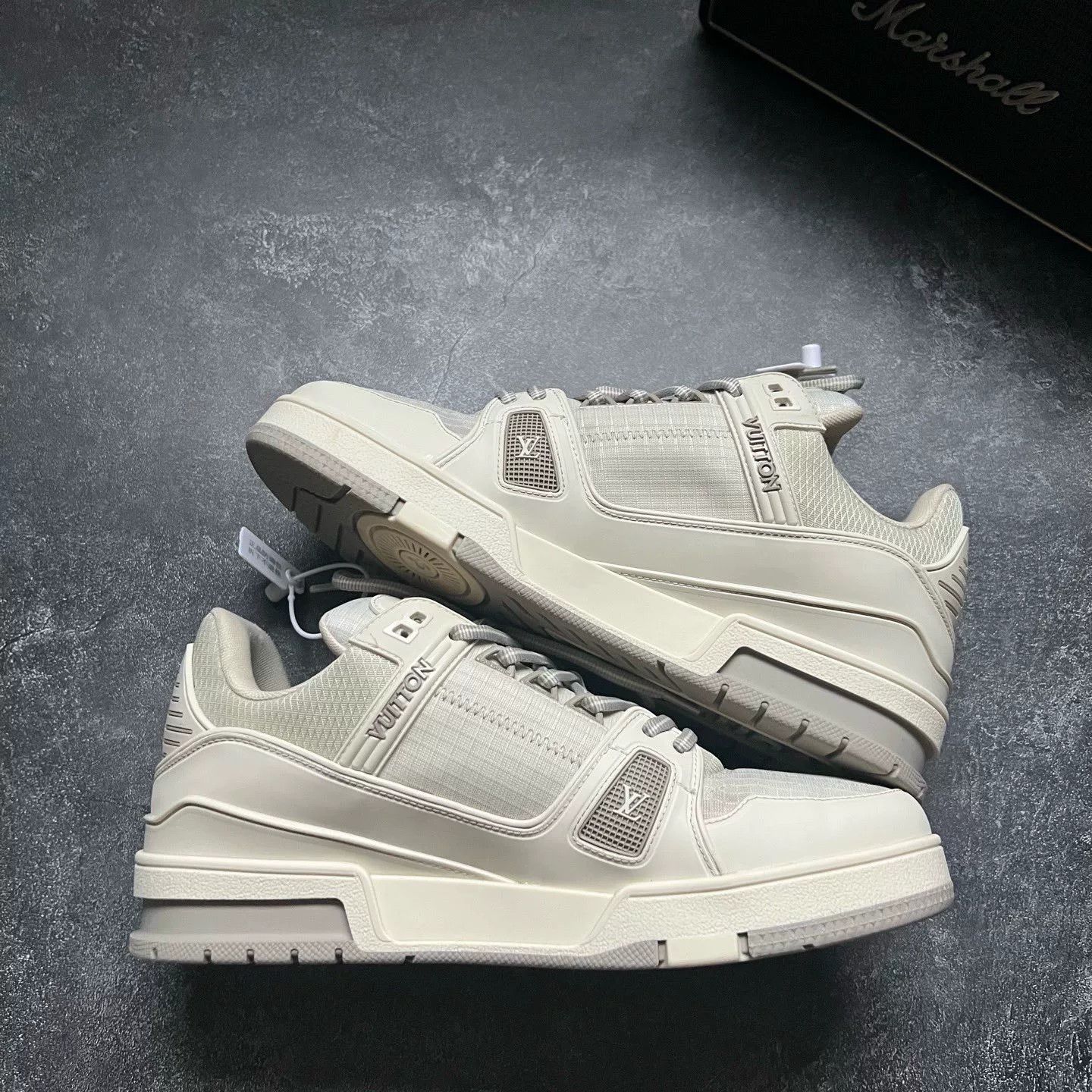 Louis Vuitton Louis Vuitton Training White Lowtop Sneakers 41 Men Size US 8.5 / EU 41-42 - 2 Thumbnail