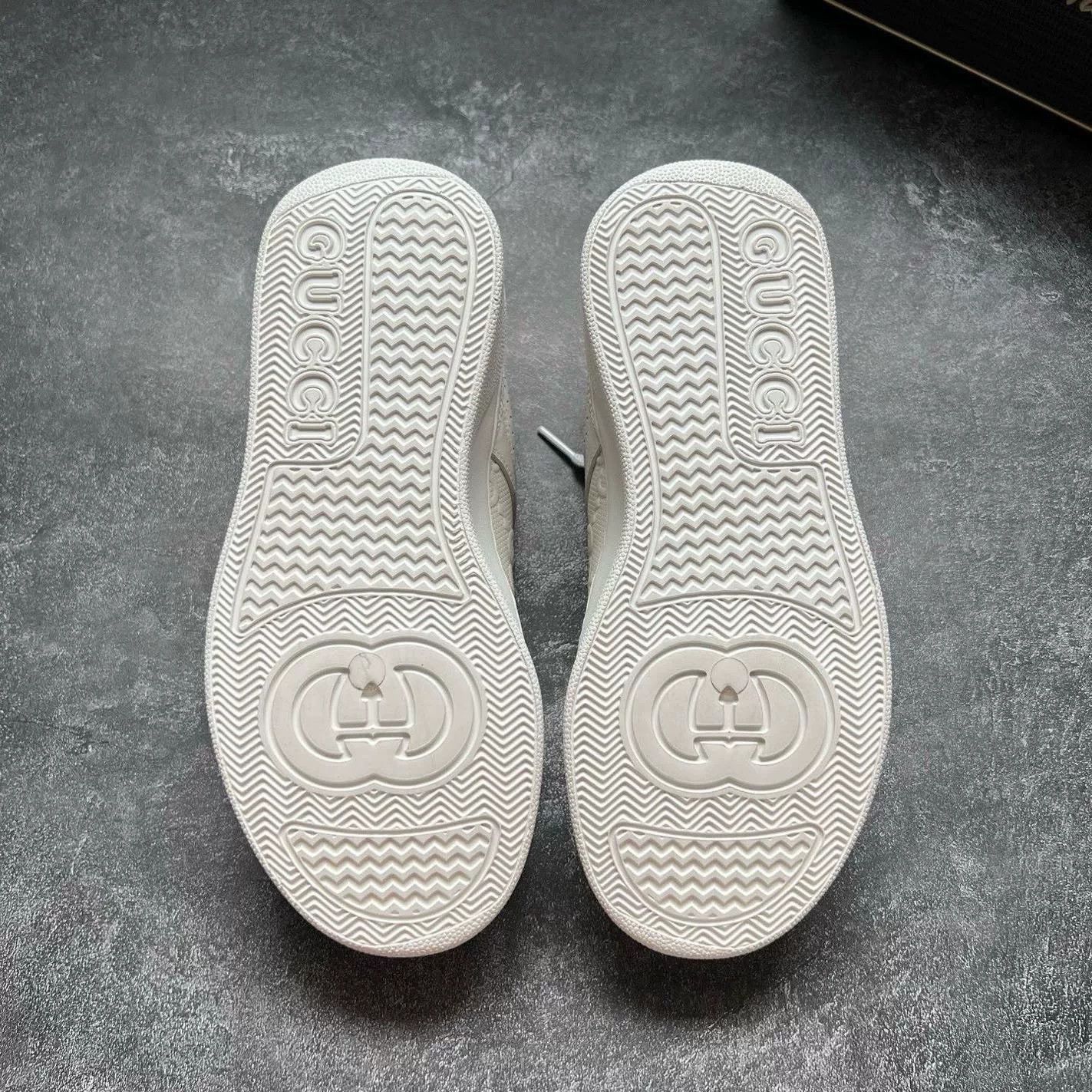 Gucci Gucci White Lowtop Sneakers 36 Women Size US 6 / IT 36 - 7 Thumbnail
