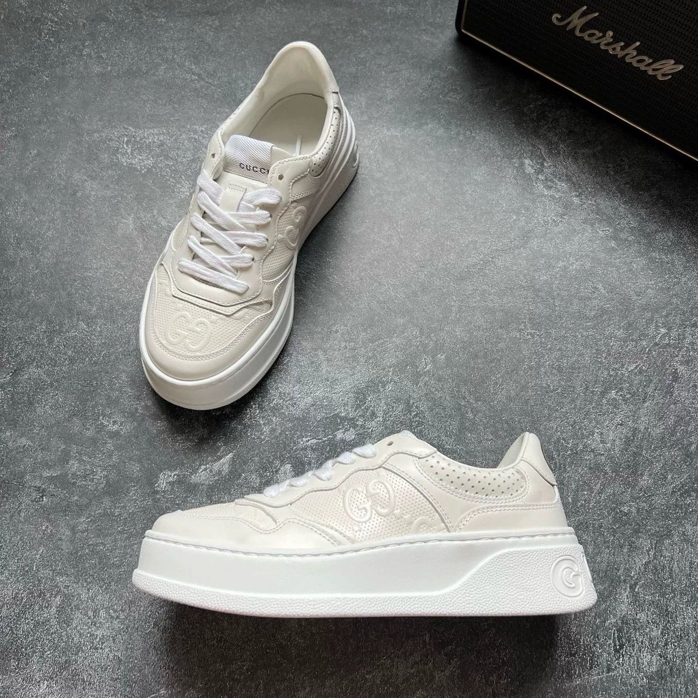 Gucci Gucci White Lowtop Sneakers 36 Women Size US 6 / IT 36 - 4 Thumbnail