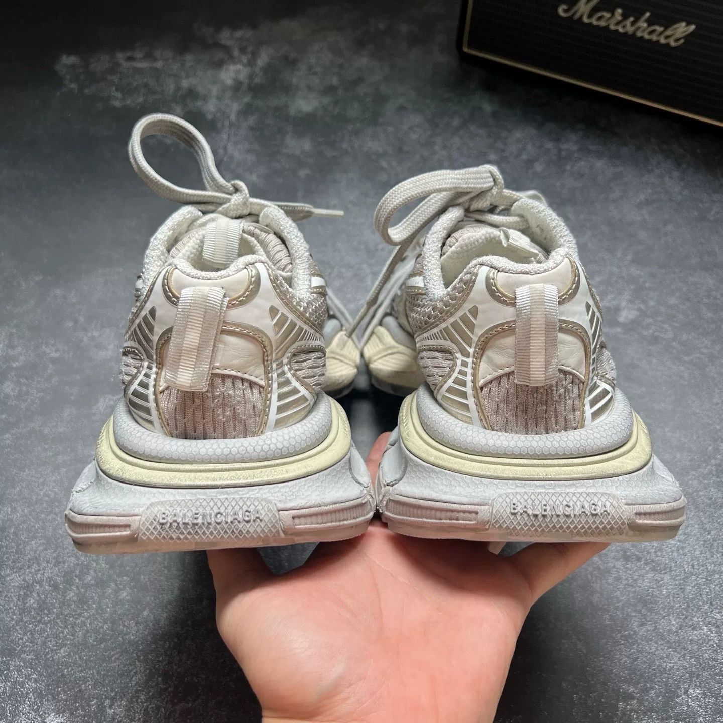 Balenciaga Balenciaga Beige Lowtop Sneakers XXXL Women Size US 8 / IT 38 - 6 Thumbnail
