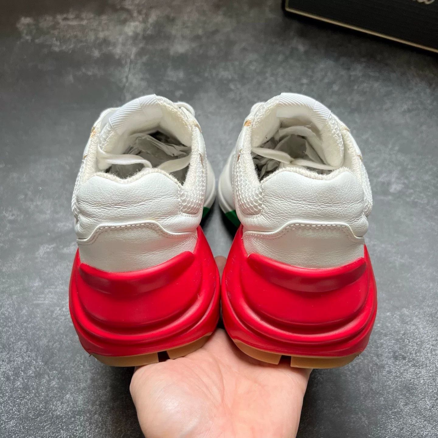 Gucci Gucci White Lowtop Sneakers 38 Women Size US 7.5 / IT 37.5 - 6 Thumbnail