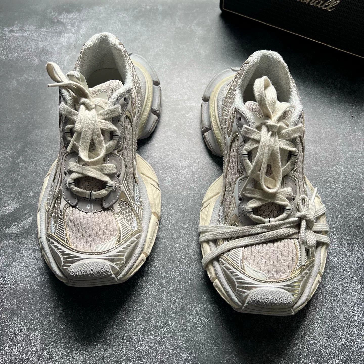 Balenciaga Balenciaga Beige Lowtop Sneakers XXXL Men Size US 10 / EU 43 - 3 Thumbnail