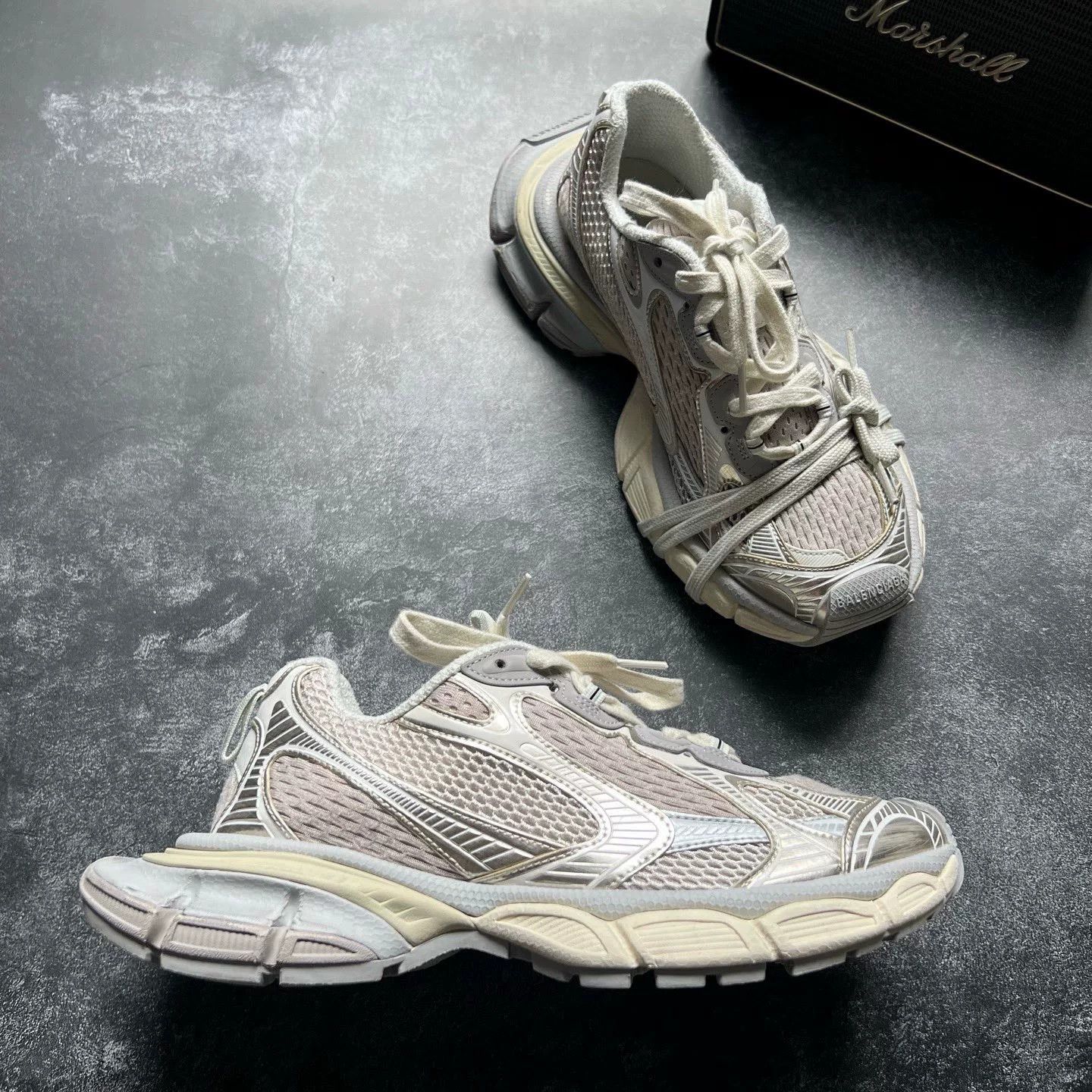 Balenciaga Balenciaga Beige Lowtop Sneakers XXXL Men Size US 10 / EU 43 - 5 Thumbnail