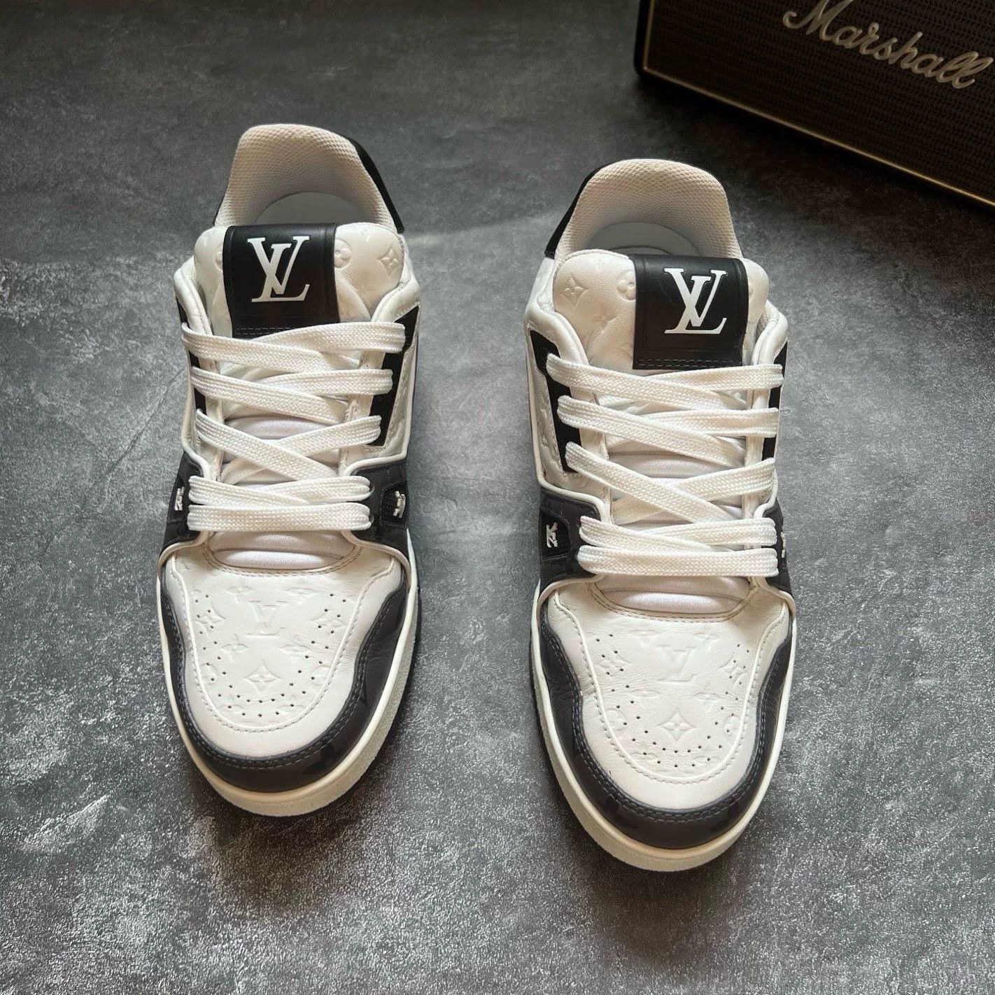 Louis Vuitton Louis Vuitton Training Black Lowtop Sneakers 38 Women Size US 7.5 / IT 37.5 - 3 Thumbnail