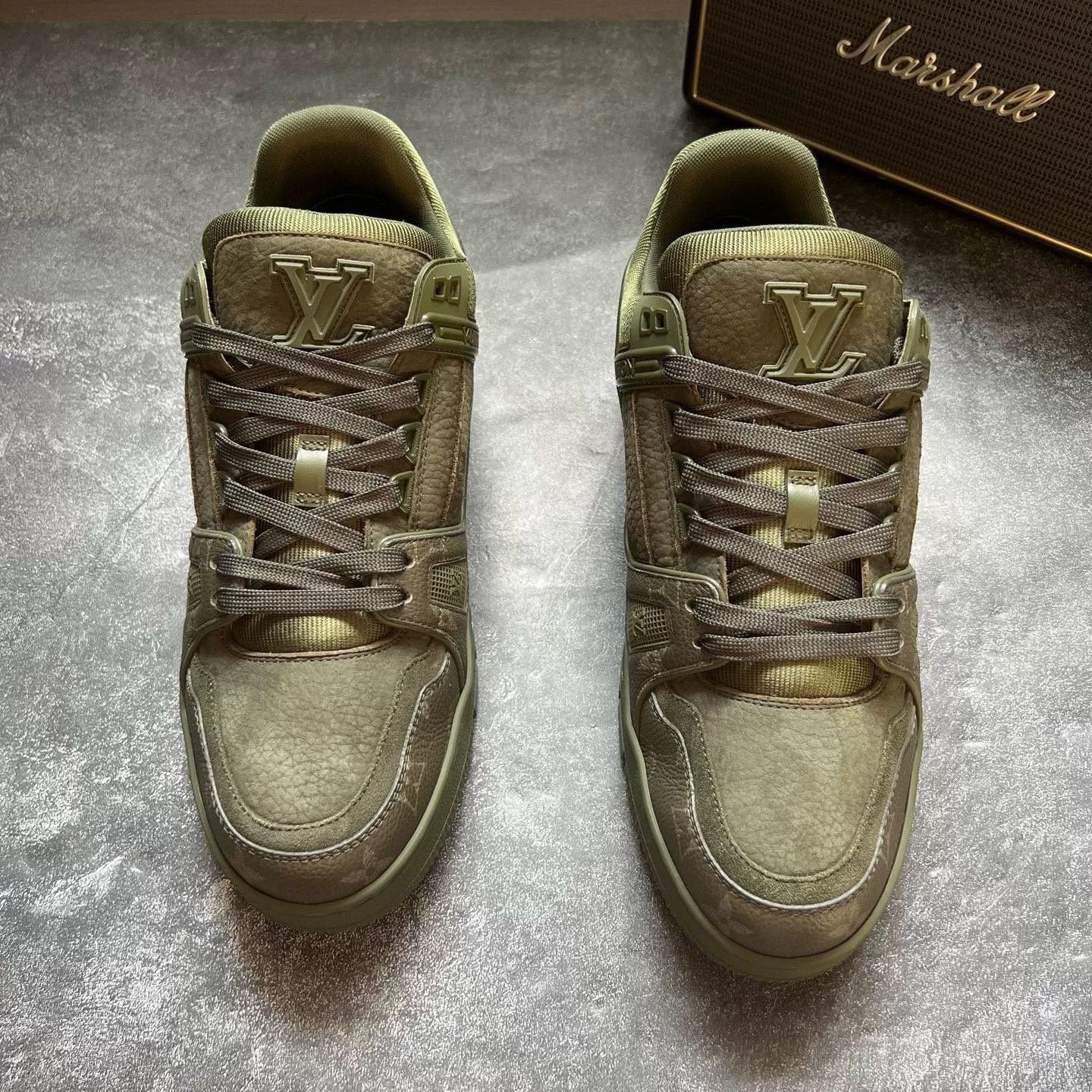Louis Vuitton Louis Vuitton Training Green Lowtop Sneakers 25 Men Size US 10 / EU 43 - 3 Thumbnail