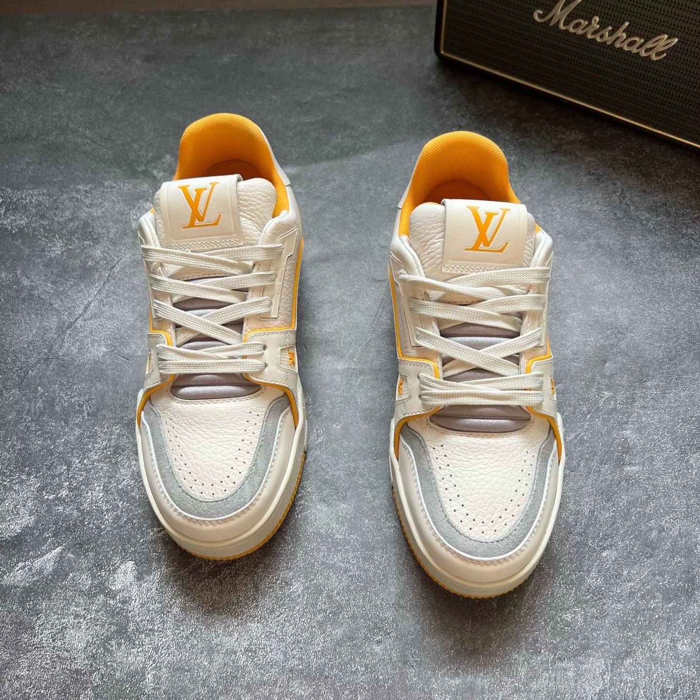 Louis Vuitton Louis Vuitton Training Yellow Lowtop Sneakers 35 Women Size US 5 / IT 35 - 3 Thumbnail