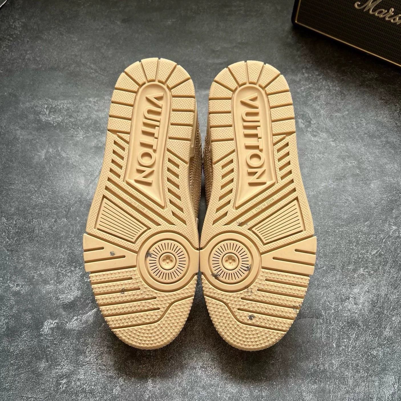 Louis Vuitton Louis Vuitton Training Beige Lowtop Sneakers 37 Men Size US 5 / EU 37 - 7 Thumbnail
