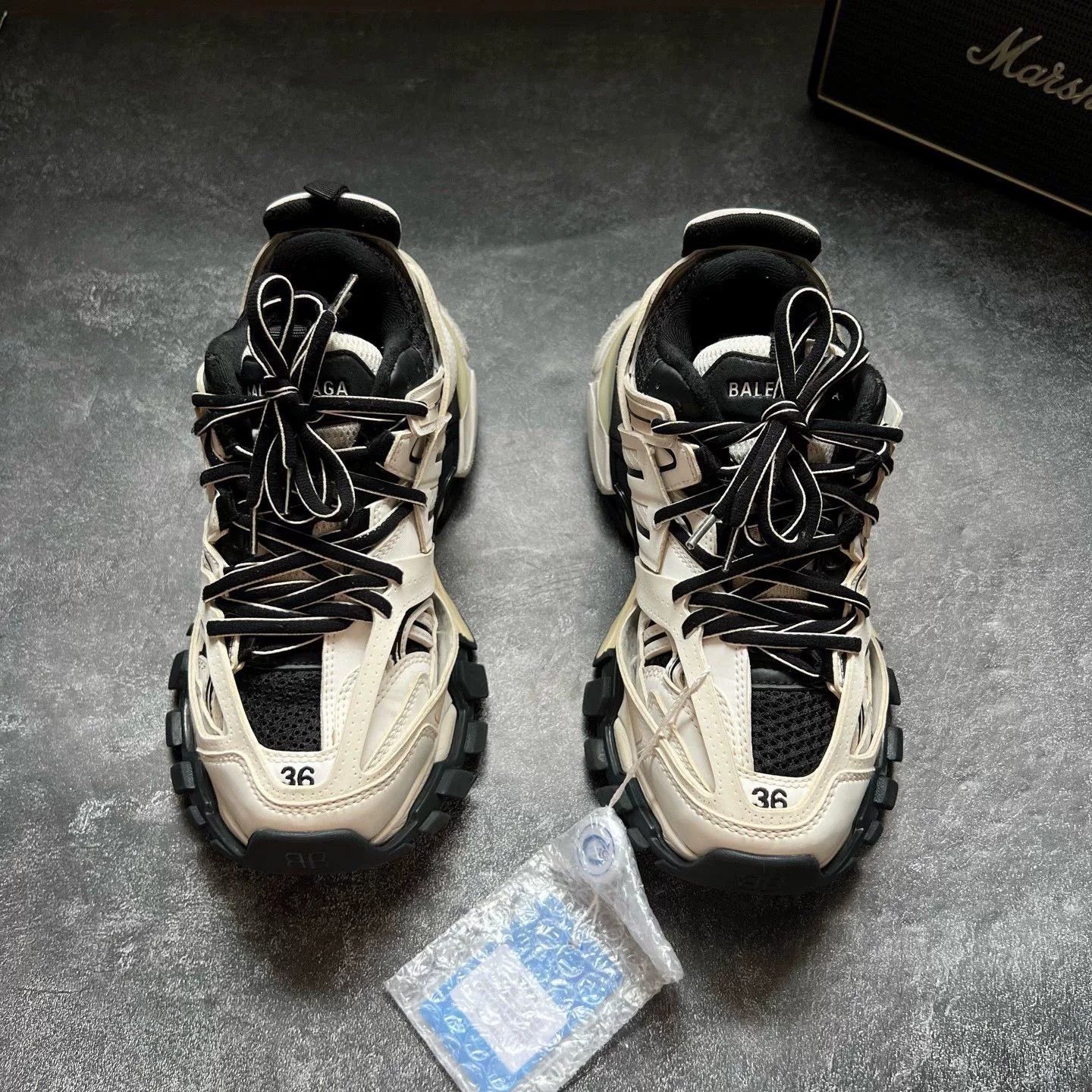 Balenciaga Balenciaga Multi Lowtop Sneakers 36 Women Size US 6 / IT 36 - 3 Thumbnail