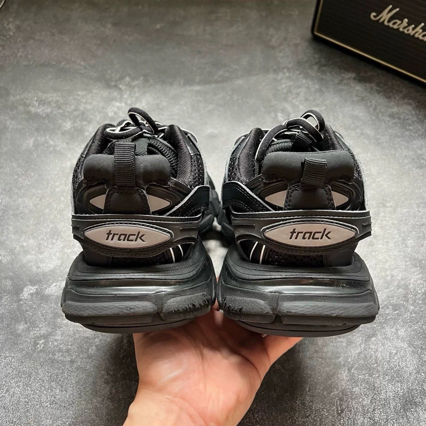Balenciaga Balenciaga Black Lowtop Sneakers 38 Women Size US 7.5 / IT 37.5 - 6 Thumbnail
