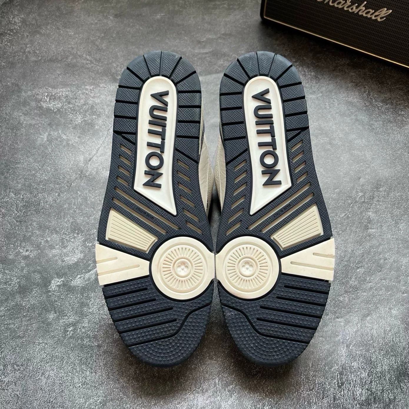 Louis Vuitton Louis Vuitton Training Blue Lowtop Sneakers 8.5 Men Size US 8.5 / EU 41-42 - 7 Thumbnail