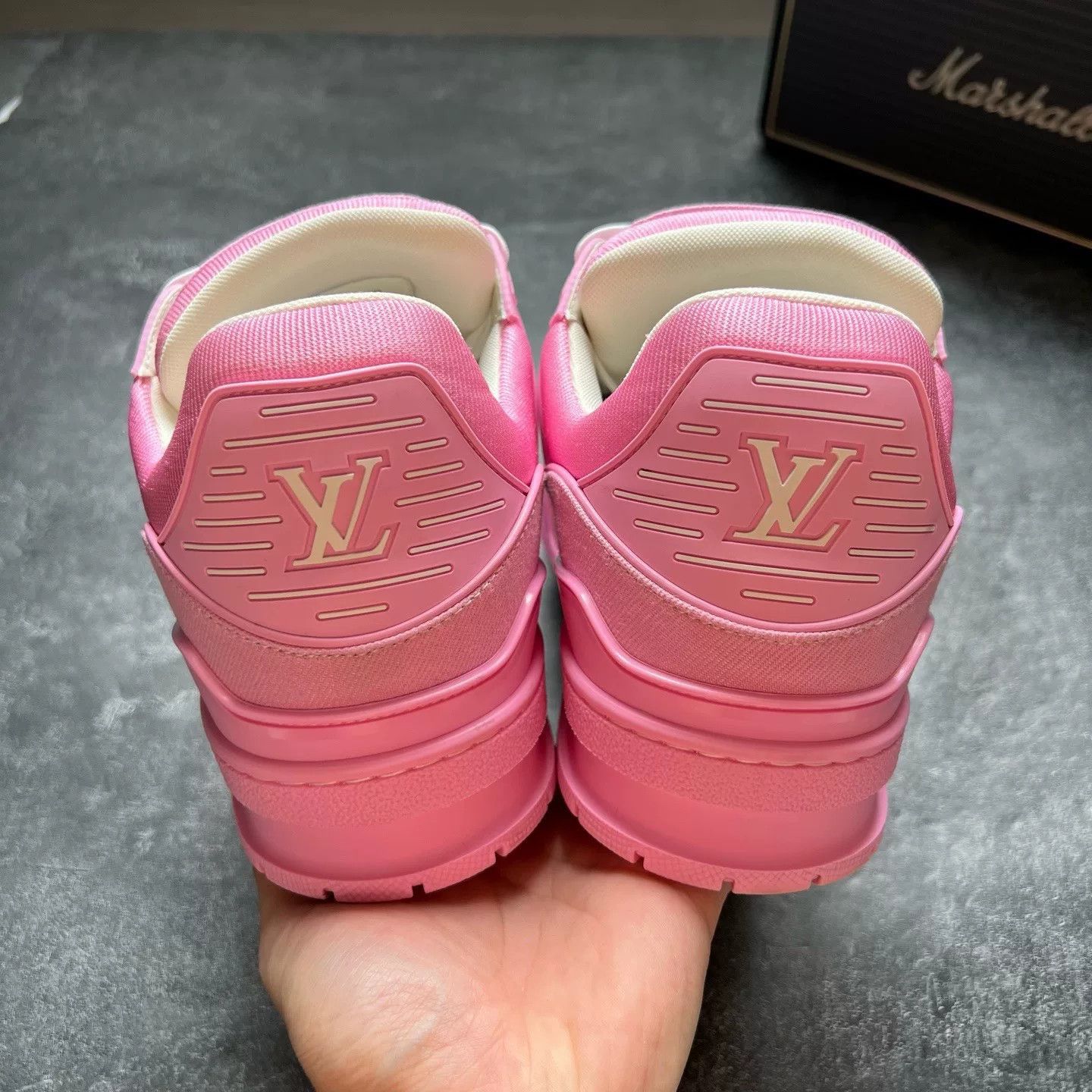Louis Vuitton Louis Vuitton Training Pink Lowtop Sneakers 9 Men Size US 9 / EU 42 - 6 Thumbnail