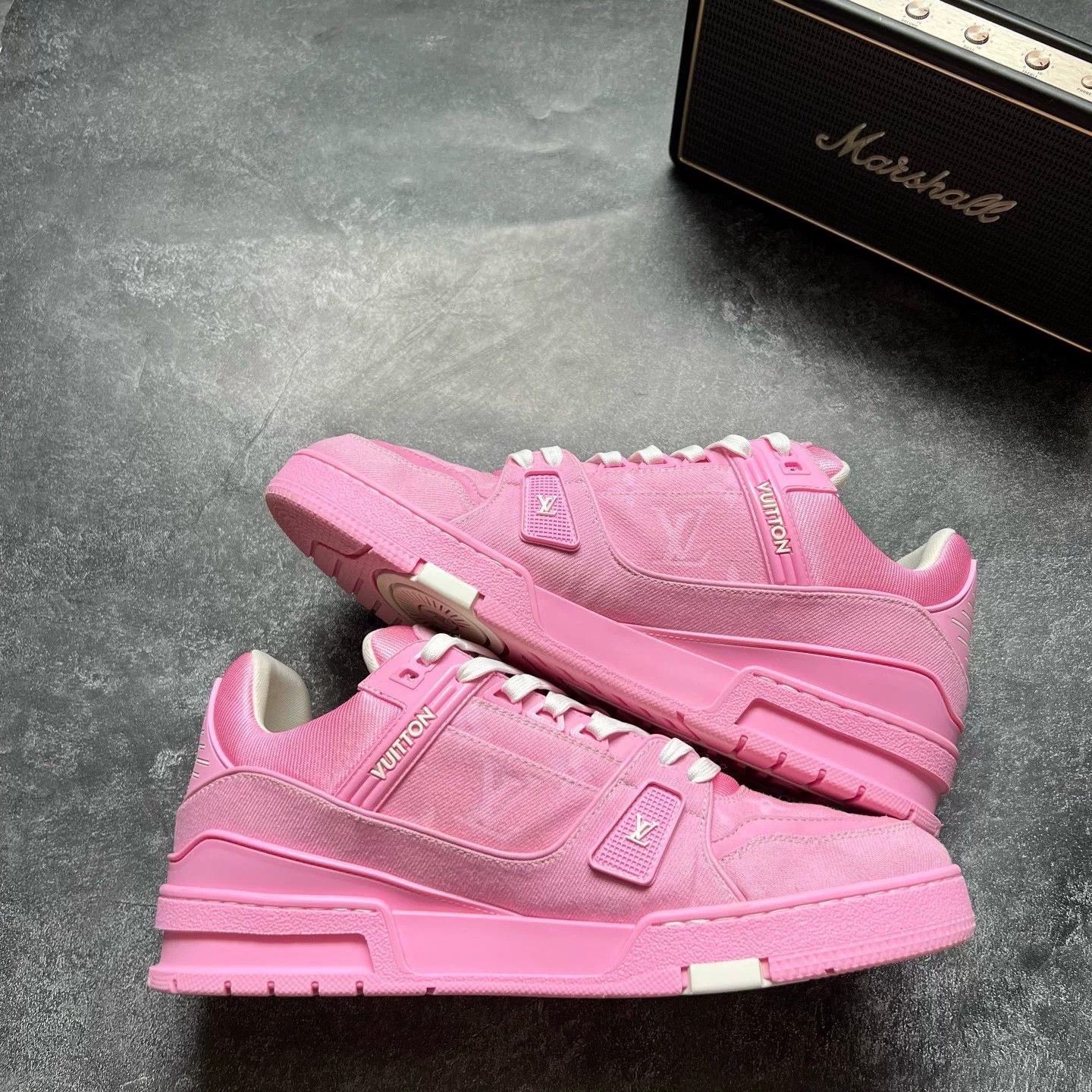Louis Vuitton Louis Vuitton Training Pink Lowtop Sneakers 9 Men Size US 9 / EU 42 - 2 Thumbnail