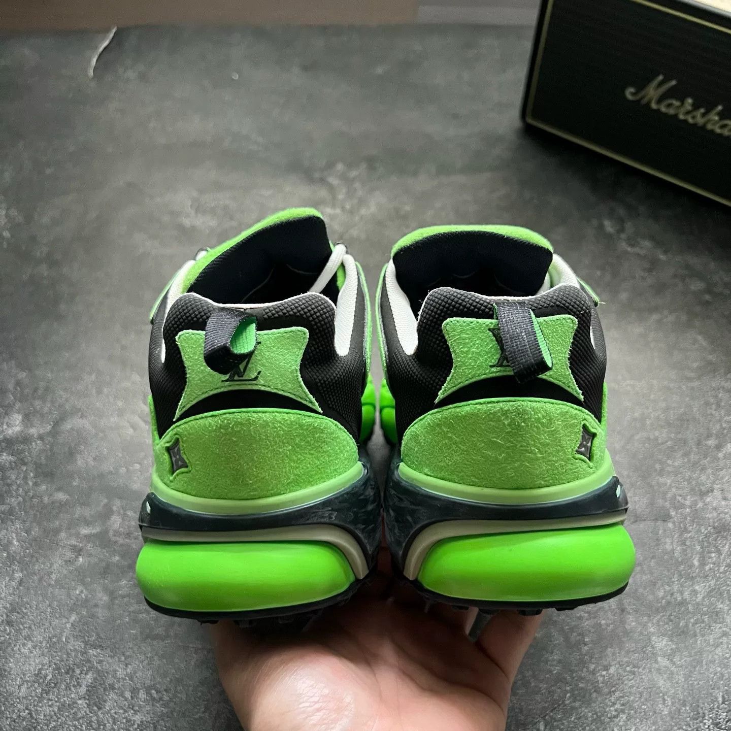Louis Vuitton Louis Vuitton Running Black Lowtop Sneakers 39 Men Size US 6.5 / EU 39-40 - 6 Thumbnail