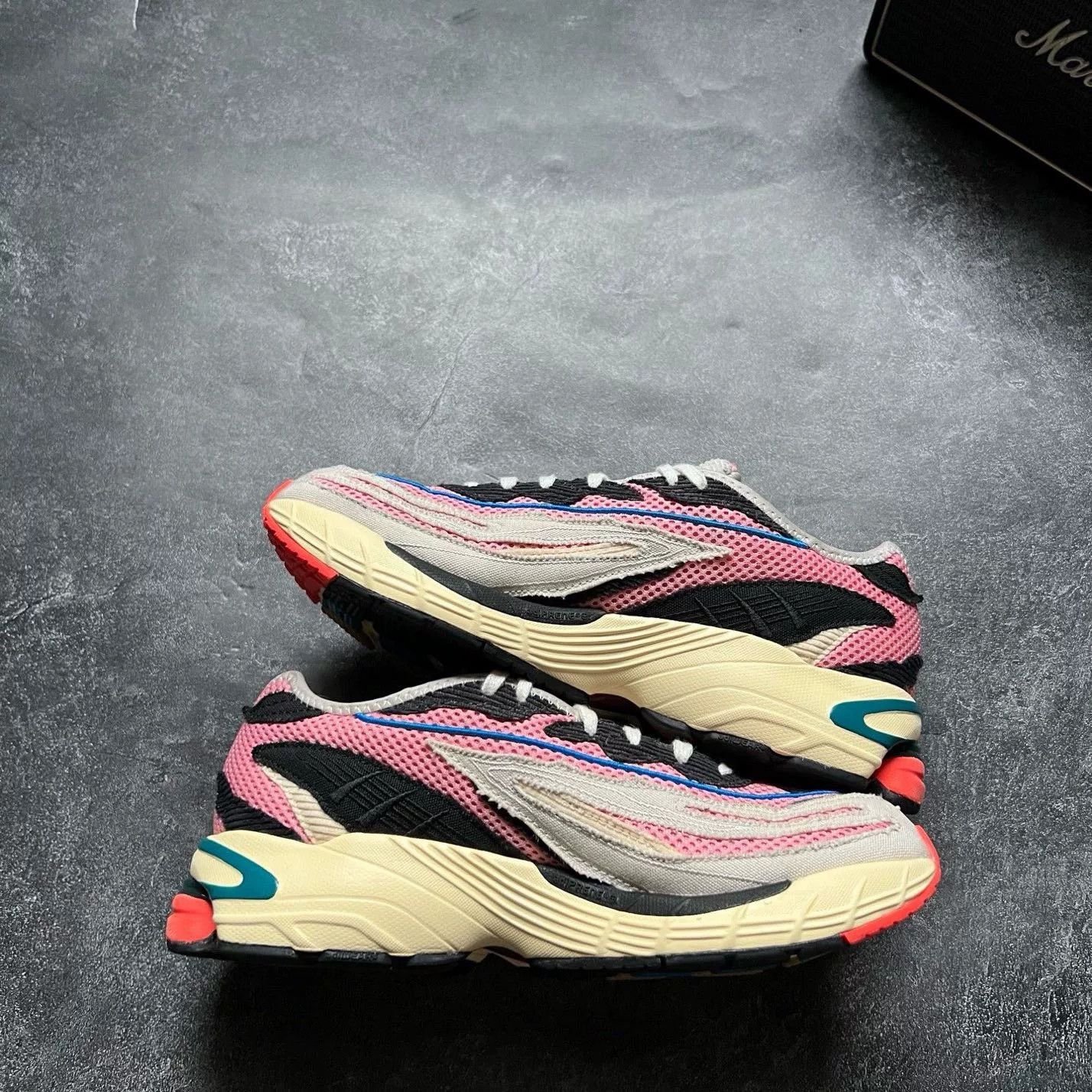 Adidas Adidas Collab Lowtop Sneakers 40 Men Size US 7.5 / EU 40-41 - 2 Thumbnail
