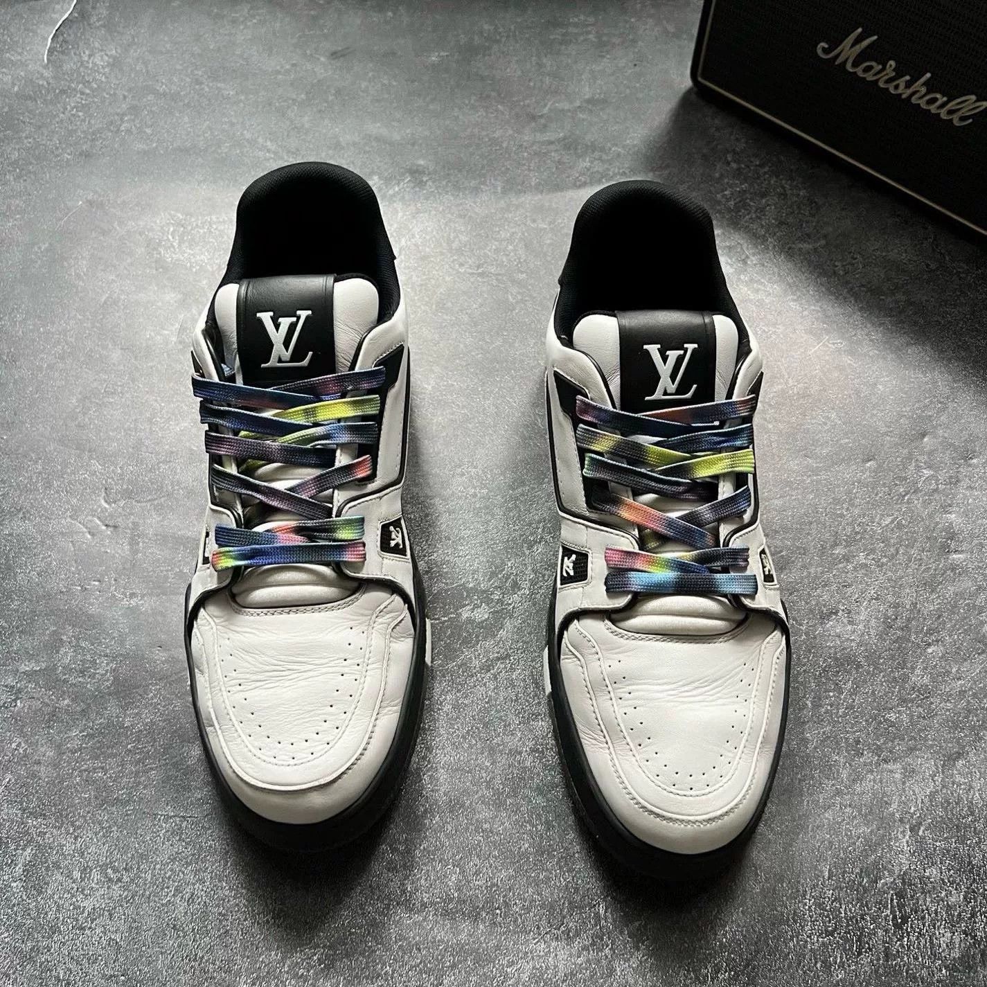 Louis Vuitton Louis Vuitton Training Black Lowtop Sneakers 42 Men Size US 9 / EU 42 - 3 Thumbnail