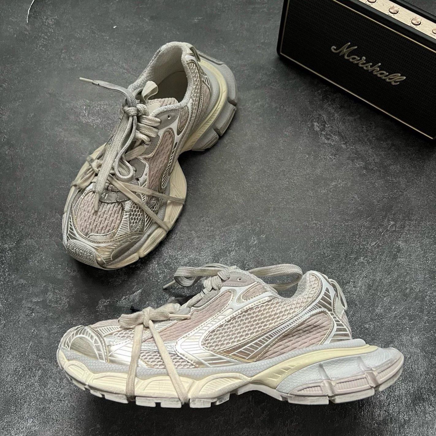 Balenciaga Balenciaga Beige Lowtop Sneakers XXXL Men Size US 10 / EU 43 - 4 Thumbnail