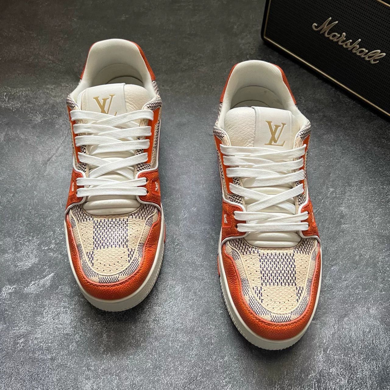 Louis Vuitton Louis Vuitton Training White Lowtop Sneakers 40 Men Size US 7.5 / EU 40-41 - 3 Thumbnail