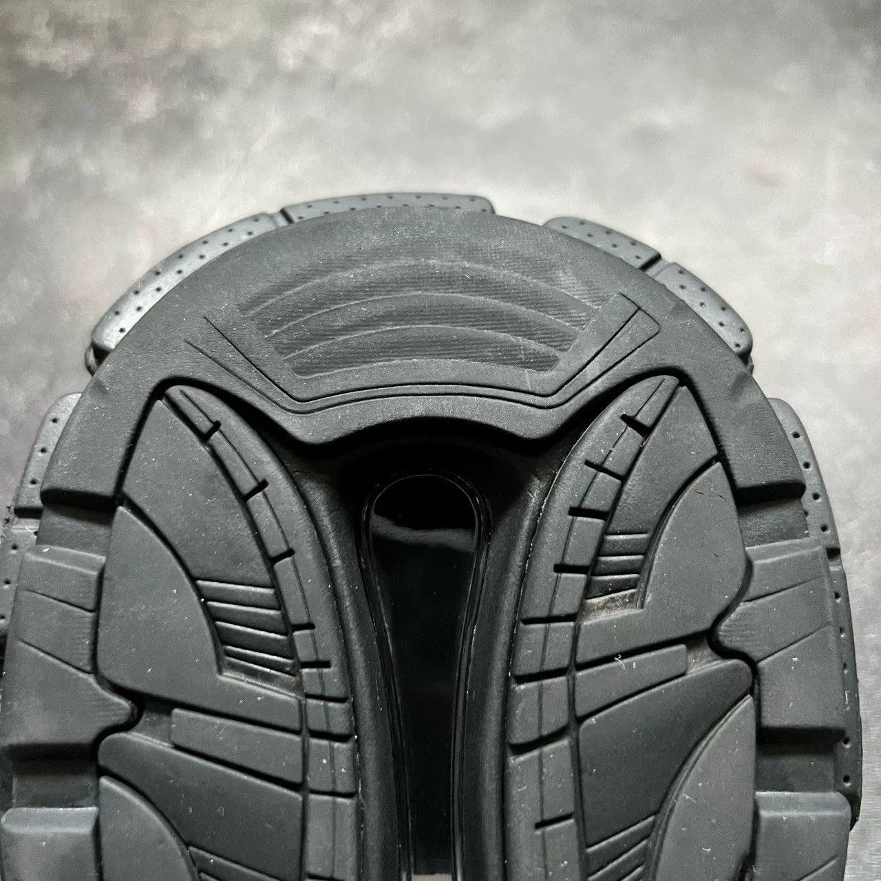 Balenciaga Balenciaga Black Lowtop Sneakers 42 Men Size US 9 / EU 42 - 8 Thumbnail