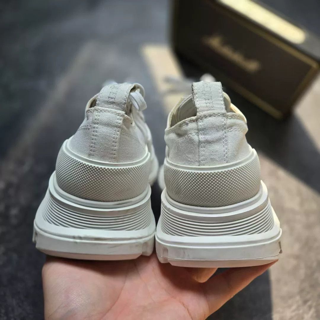 Alexander McQueen Alexander McQueen White Lowtop Sneakers 40 Men Size US 7.5 / EU 40-41 - 6 Thumbnail