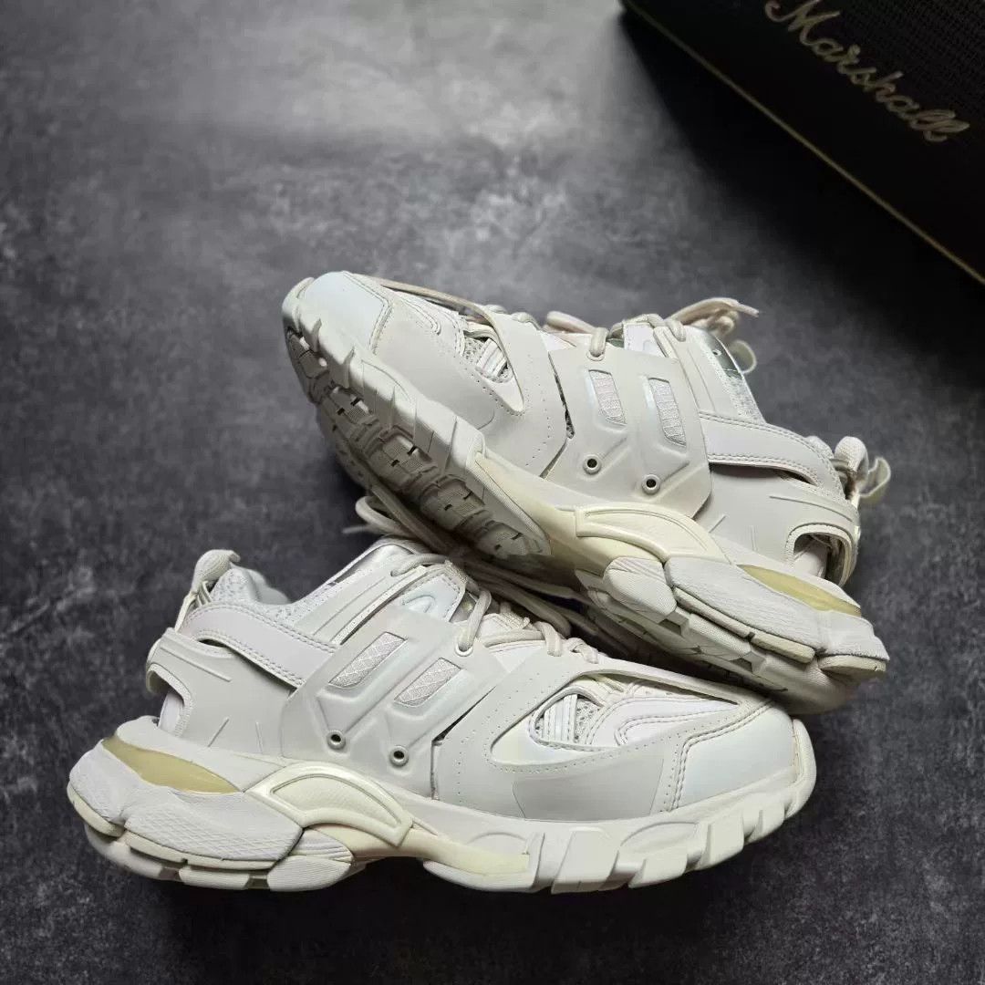 Balenciaga Balenciaga White Lowtop Sneakers 36 Men Size US 5 / EU 37 - 2 Thumbnail