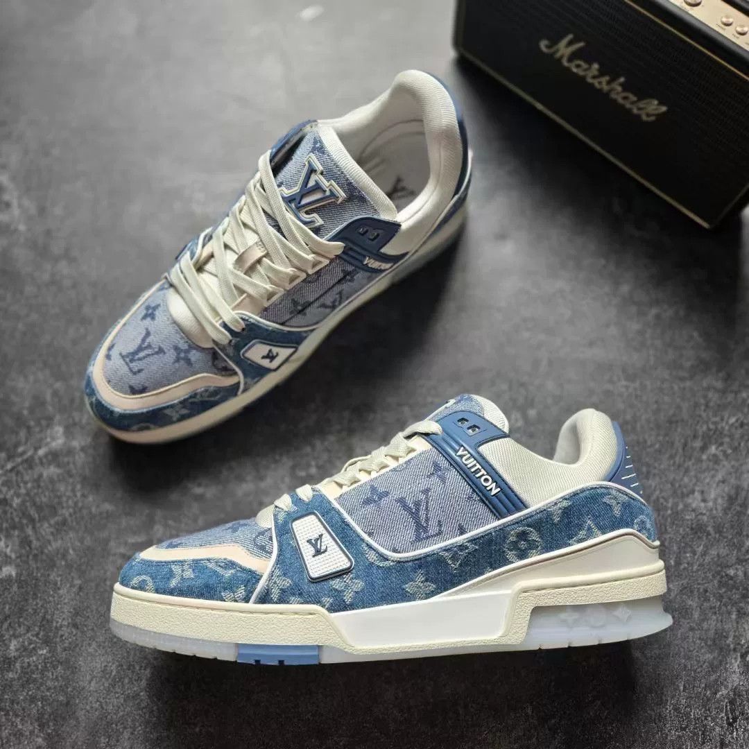 Louis Vuitton Louis Vuitton Training Blue Lowtop Sneakers 9 Men Size US 9 / EU 42 - 4 Thumbnail