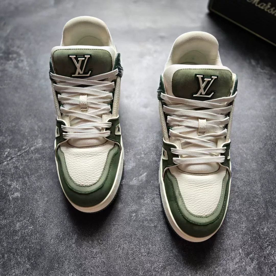 Louis Vuitton Louis Vuitton Training Green Lowtop Sneakers 9 Men Size US 9 / EU 42 - 3 Thumbnail