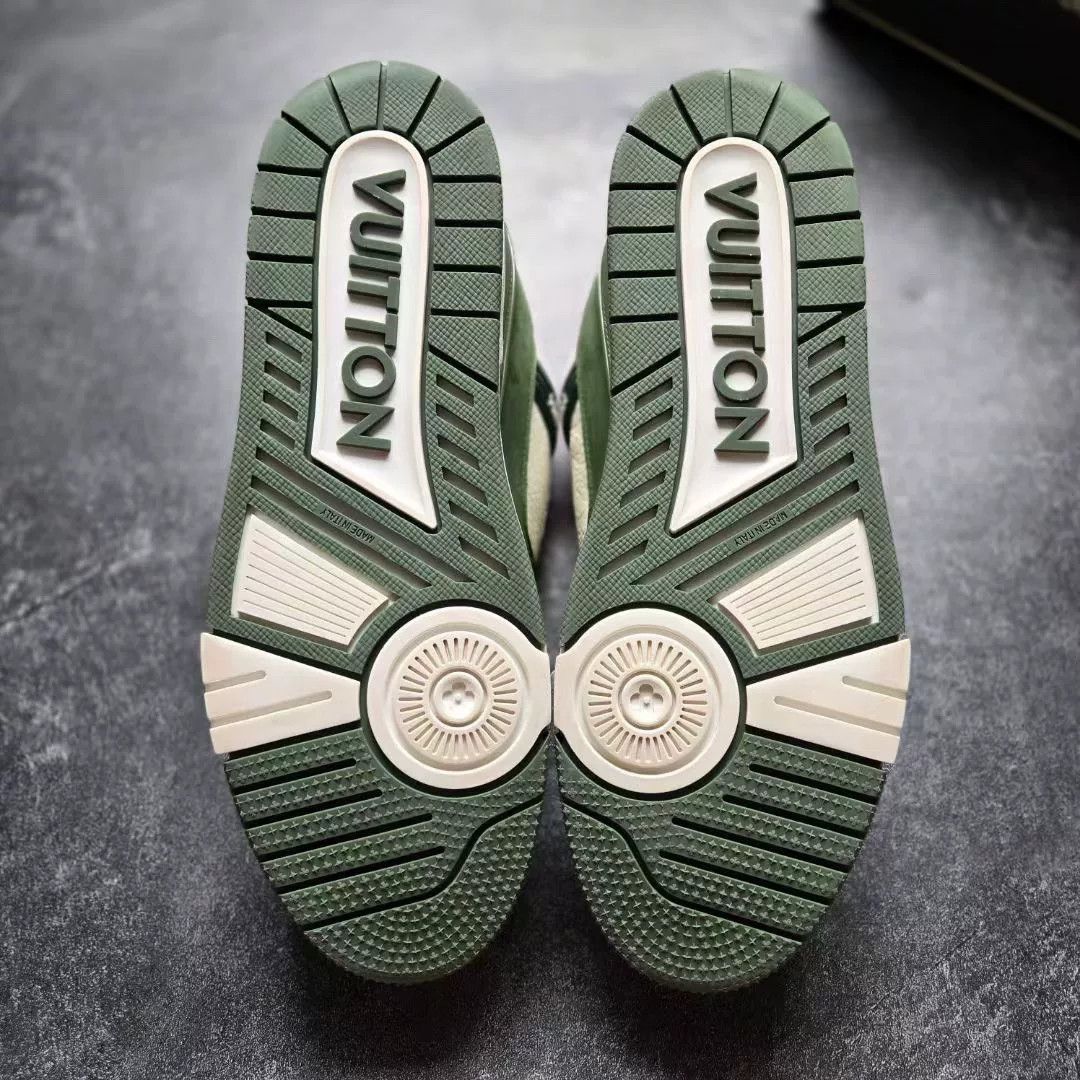 Louis Vuitton Louis Vuitton Training Green Lowtop Sneakers 9 Men Size US 9 / EU 42 - 7 Thumbnail